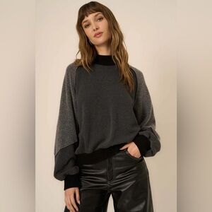 𝅺Project Social Bette Seamed Fleece Mock Neck Sweatshirt size M